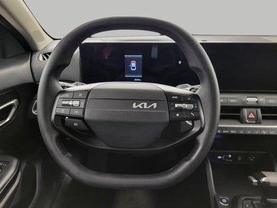 2025 Kia K4 LXS FWD