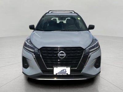 2024 Nissan Kicks SR FWD