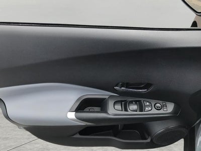 2024 Nissan Kicks SR FWD