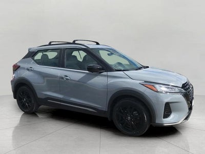 2024 Nissan Kicks SR FWD