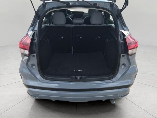 2024 Nissan Kicks SR FWD