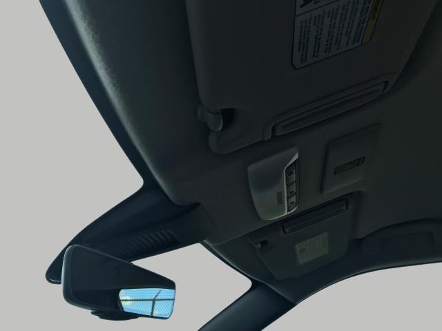 2024 Nissan Kicks SR FWD