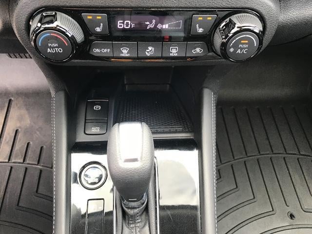 2024 Nissan Kicks SR FWD