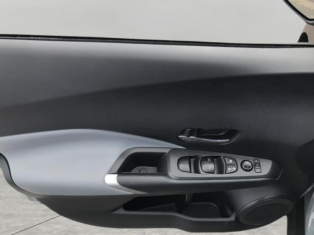 2024 Nissan Kicks SR FWD