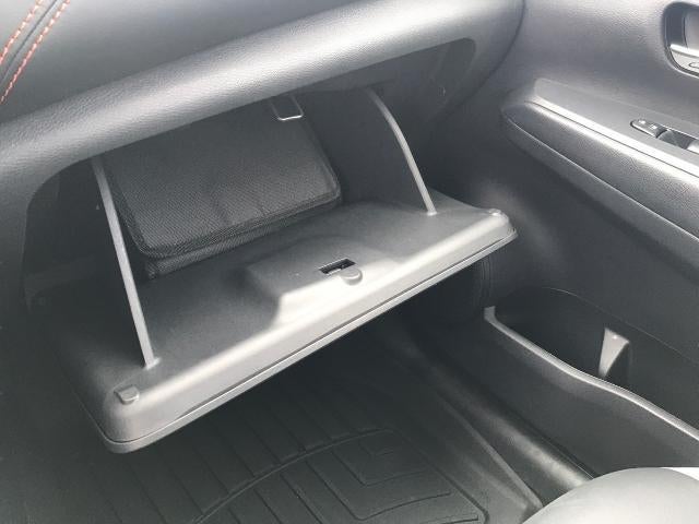 2024 Nissan Kicks SR FWD