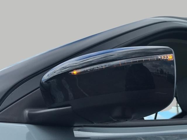 2024 Nissan Kicks SR FWD