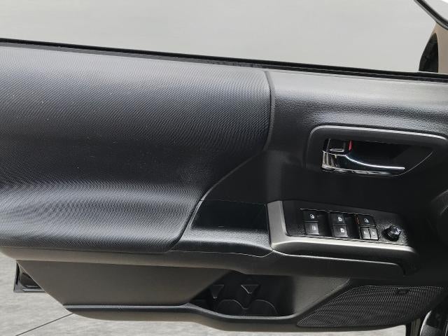 2023 Toyota Tacoma 4WD TRD Off Road Double Cab 5' Bed V6 AT