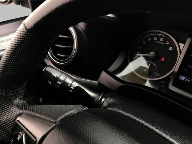 2023 Toyota Tacoma 4WD TRD Off Road Double Cab 5' Bed V6 AT