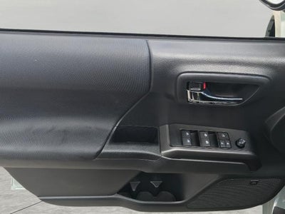 2022 Toyota Tacoma TRD Sport Double Cab 5' Bed V6 AT