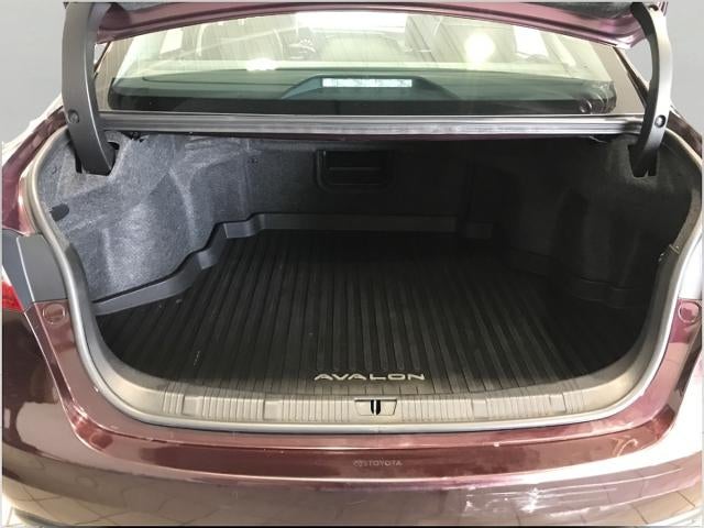 2016 Toyota Avalon 4dr Sdn Limited