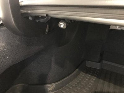 2021 Toyota Camry XSE Auto