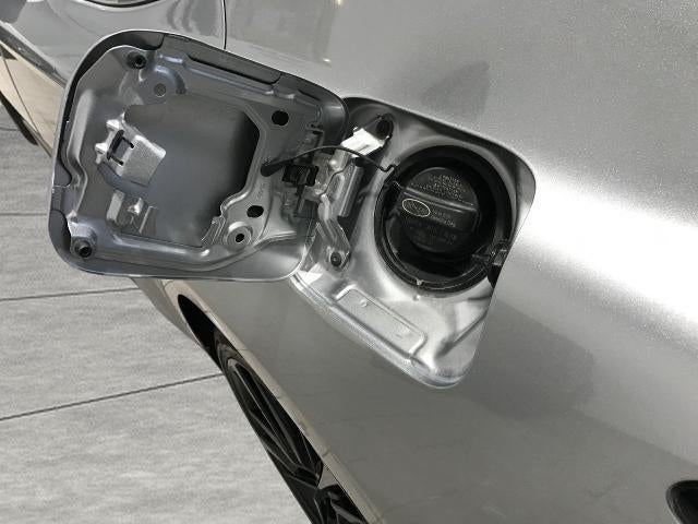 2021 Toyota Camry XSE Auto