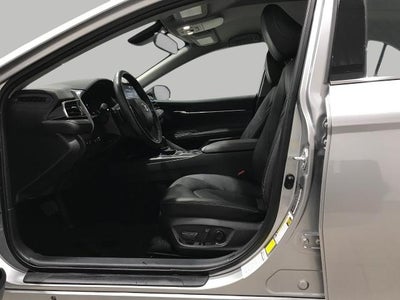 2021 Toyota Camry XSE Auto