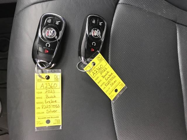 2023 Buick Enclave AWD 4dr Essence