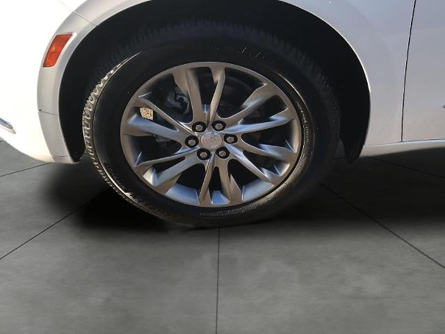 2022 Buick Enclave AWD 4dr Avenir