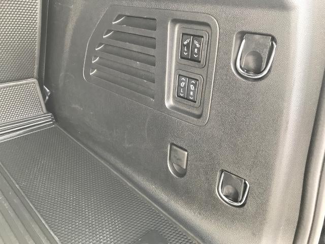 2025 Buick Enclave 4dr Avenir