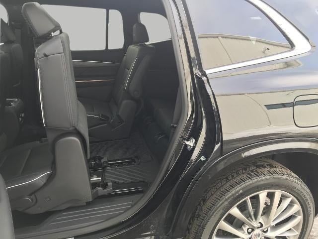 2025 Buick Enclave 4dr Avenir