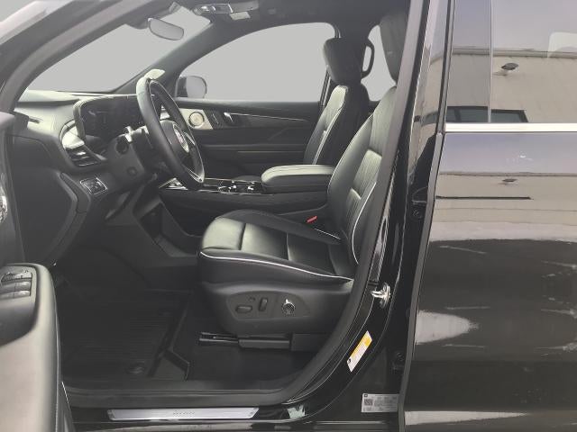 2025 Buick Enclave 4dr Avenir