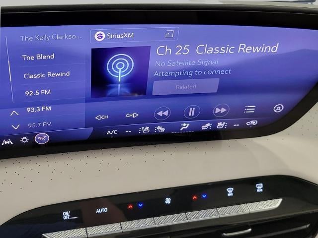 2025 Buick Enclave 4dr Avenir