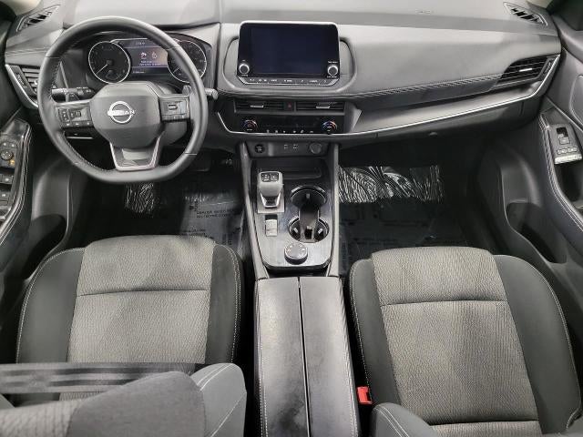 2025 Nissan Rogue AWD SV