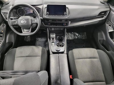 2025 Nissan Rogue AWD SV