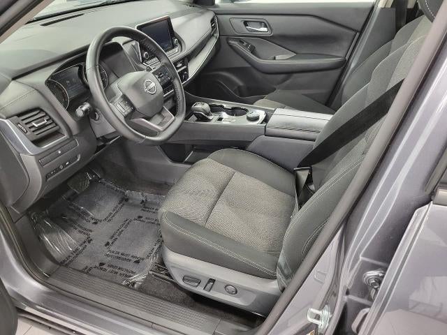 2025 Nissan Rogue AWD SV