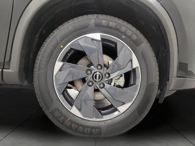 2025 Nissan Rogue AWD SV