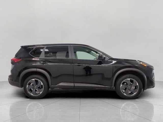 2025 Nissan Rogue AWD SV