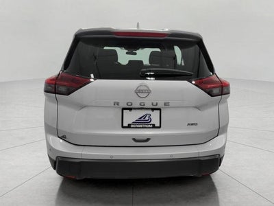 2025 Nissan Rogue AWD SV
