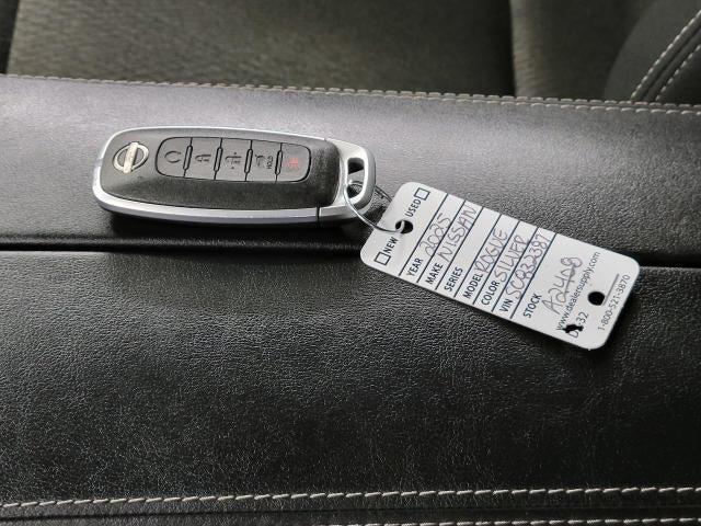 2025 Nissan Rogue AWD SV