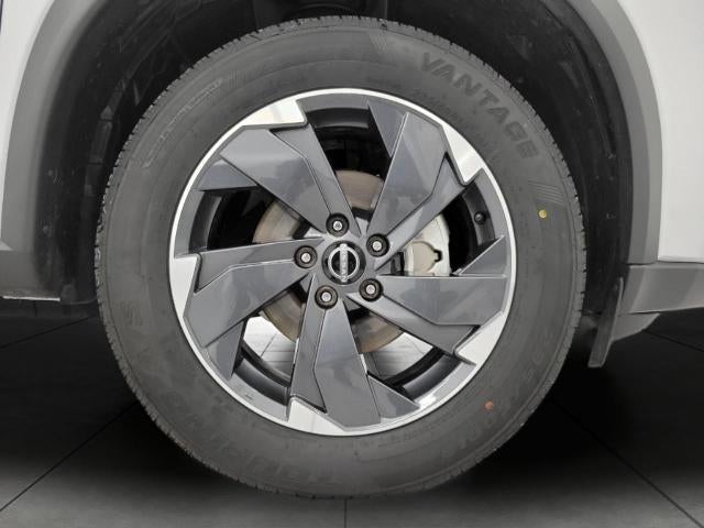 2025 Nissan Rogue AWD SV