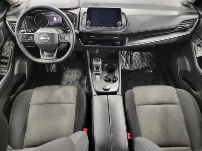 2025 Nissan Rogue AWD SV