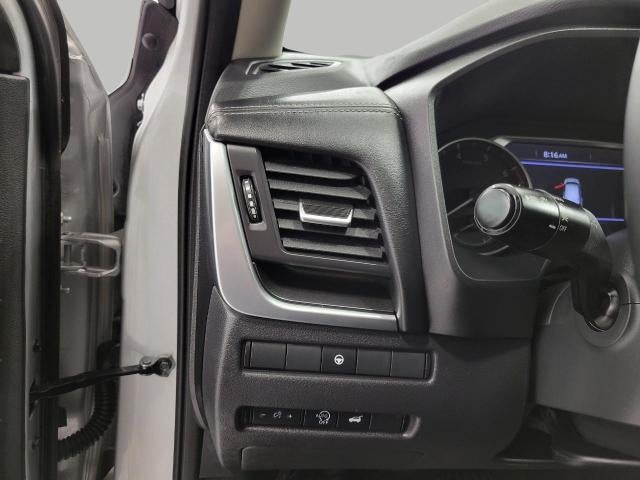 2025 Nissan Rogue AWD SV