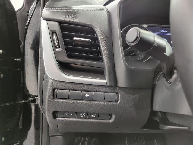 2025 Nissan Rogue AWD SV