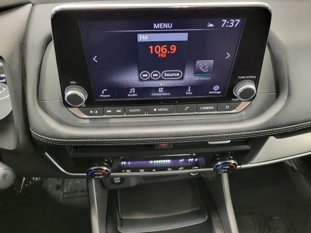 2025 Nissan Rogue AWD SV