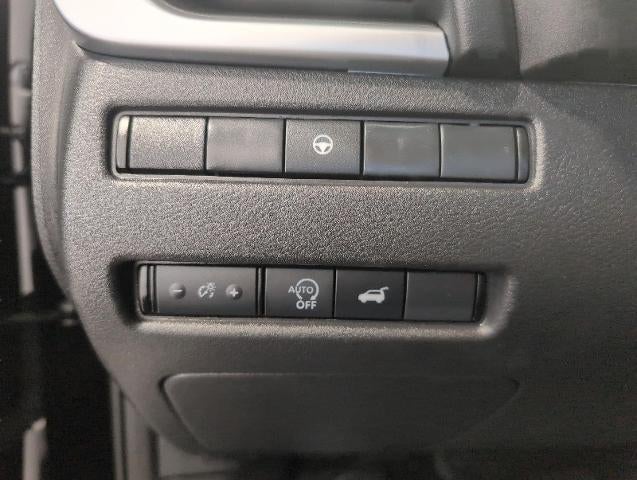2025 Nissan Rogue AWD SV