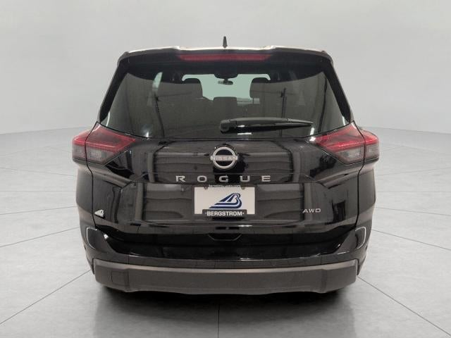 2025 Nissan Rogue AWD SV