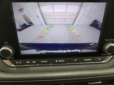 2025 Nissan Rogue AWD SV