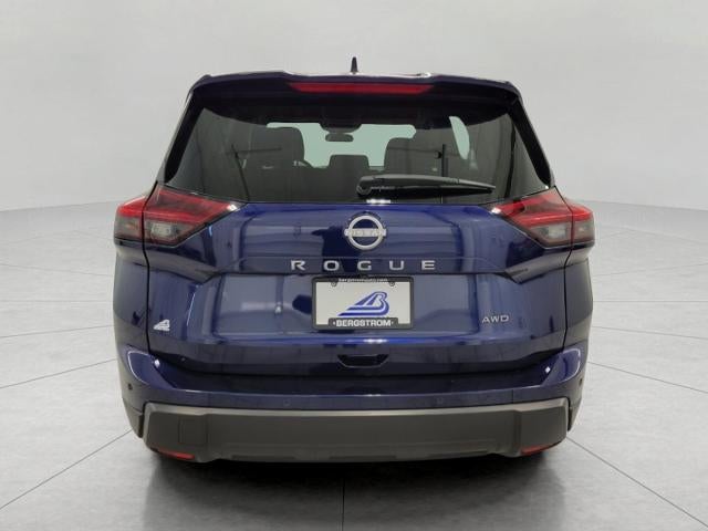 2025 Nissan Rogue AWD SV