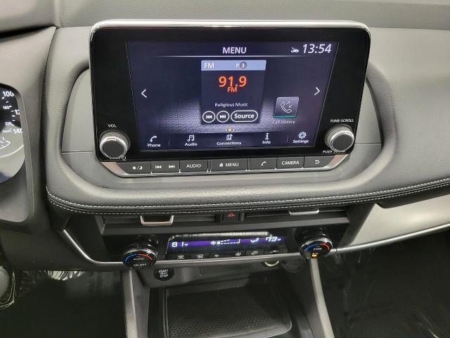 2025 Nissan Rogue AWD SV