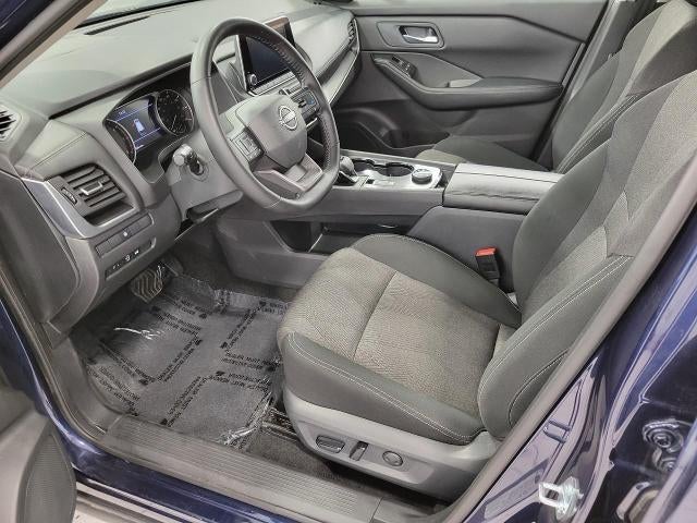 2025 Nissan Rogue AWD SV