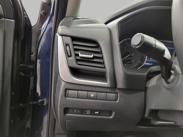 2025 Nissan Rogue AWD SV