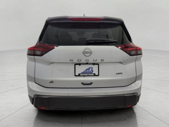 2025 Nissan Rogue AWD SV