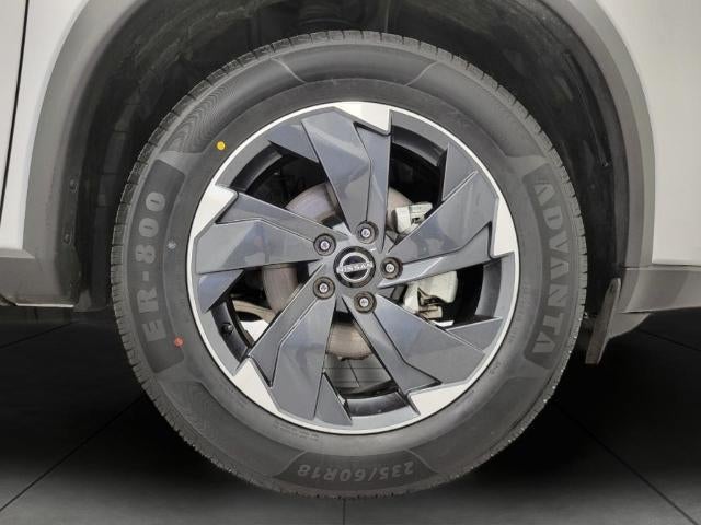 2025 Nissan Rogue AWD SV