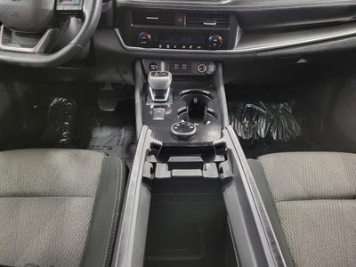 2025 Nissan Rogue AWD SV