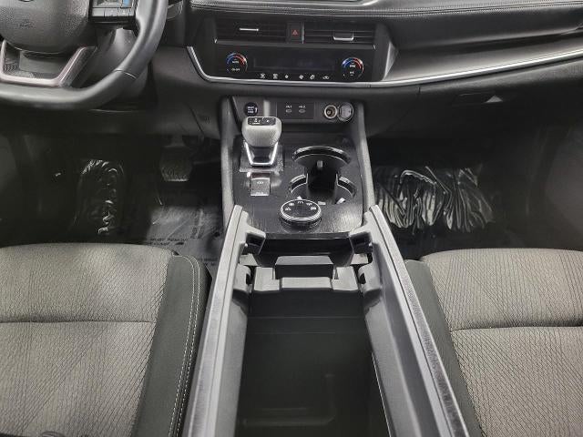 2025 Nissan Rogue AWD SV