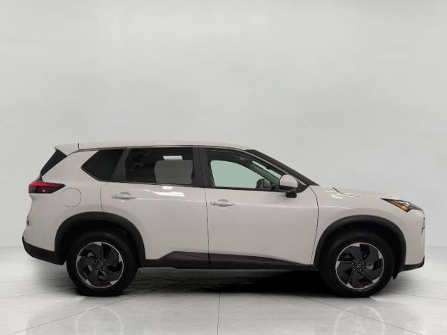 2025 Nissan Rogue AWD SV