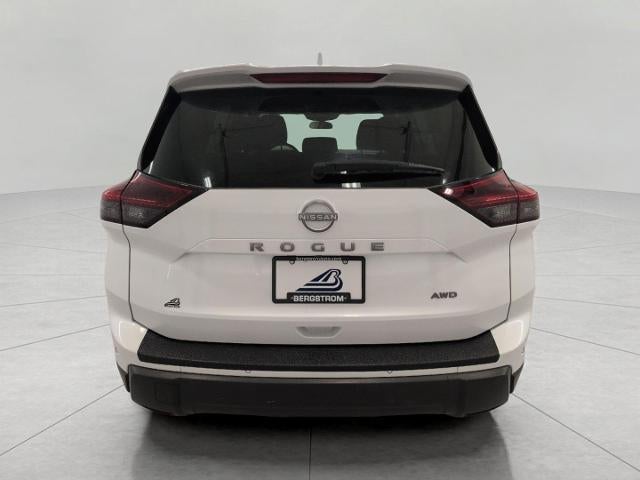 2025 Nissan Rogue AWD SV