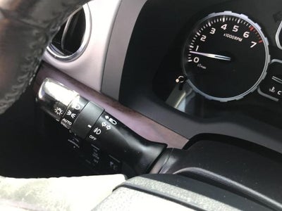 2018 Toyota Tundra 4WD Limited CrewMax 5.5' Bed 5.7L FFV
