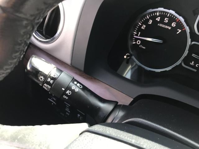 2018 Toyota Tundra 4WD Limited CrewMax 5.5' Bed 5.7L FFV